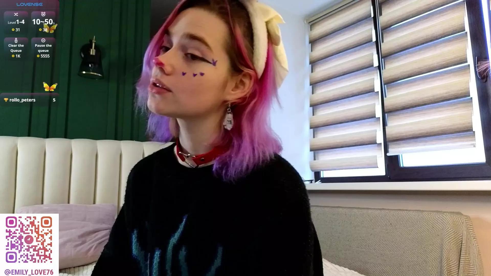 ErlineDarr on Cam4 