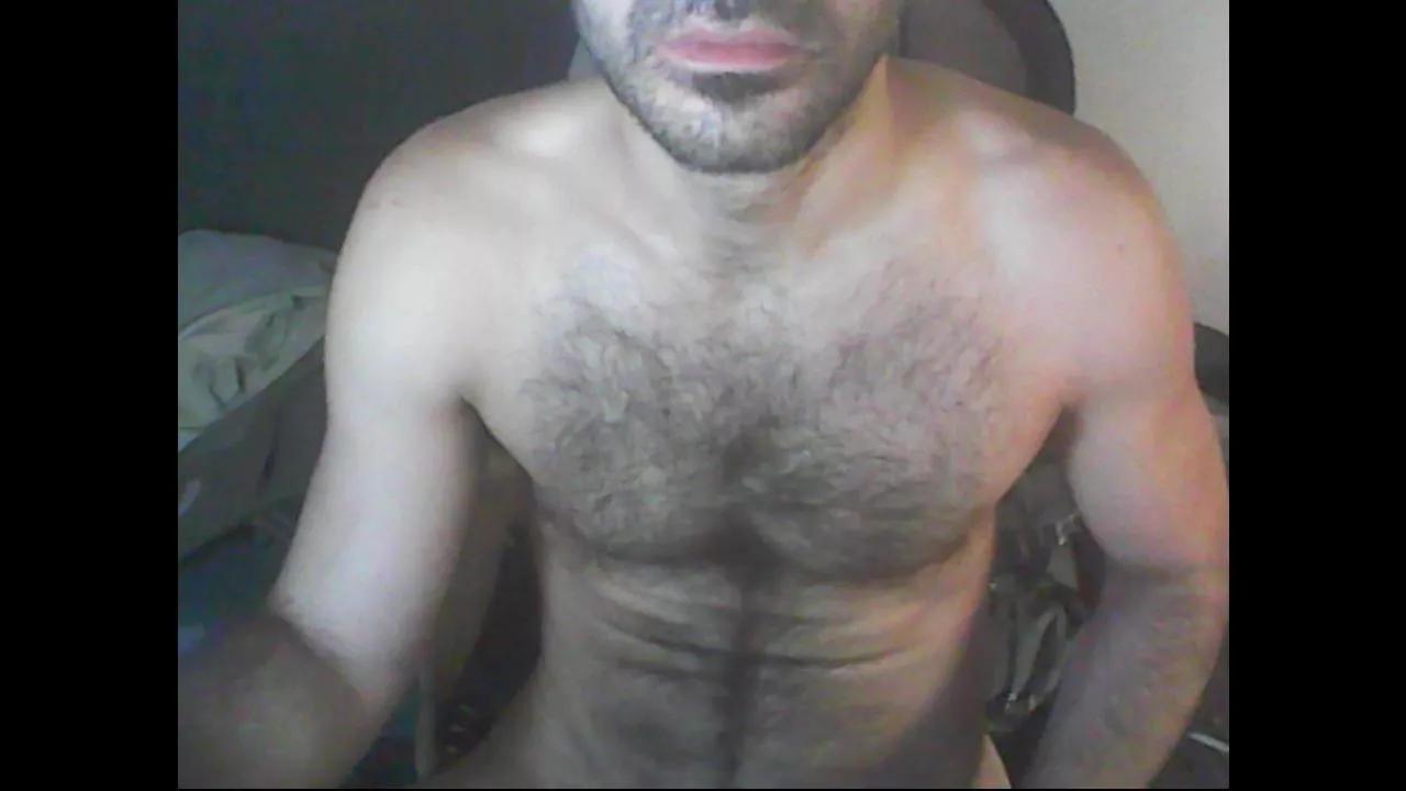eroticMAN28 on Cam4 