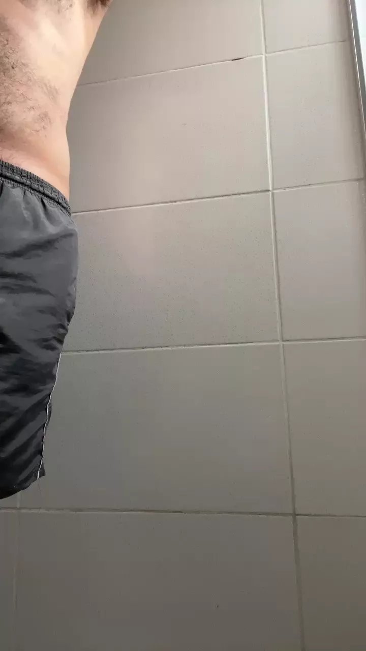 Offline feliped76 on Cam4