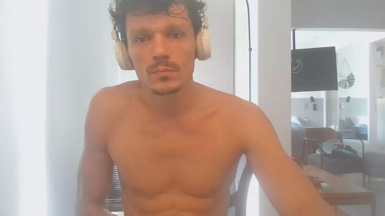 FETICHISTA_DOT on Cam4 