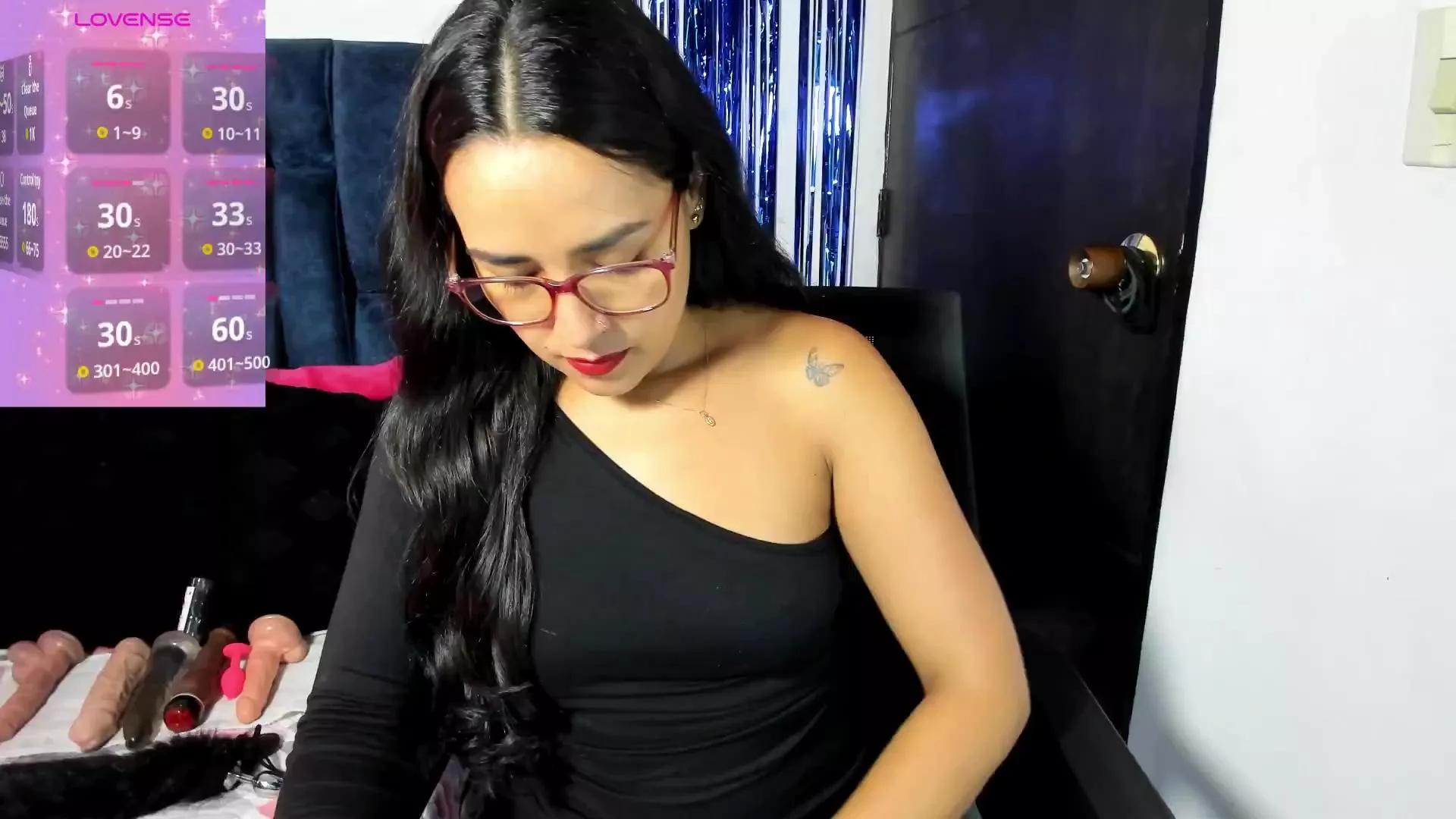 Fiorela_Ocean on Cam4 