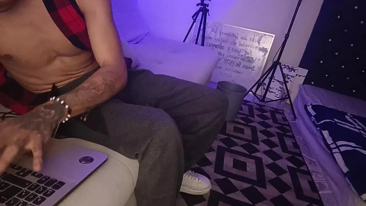 Fratstraights on Cam4 