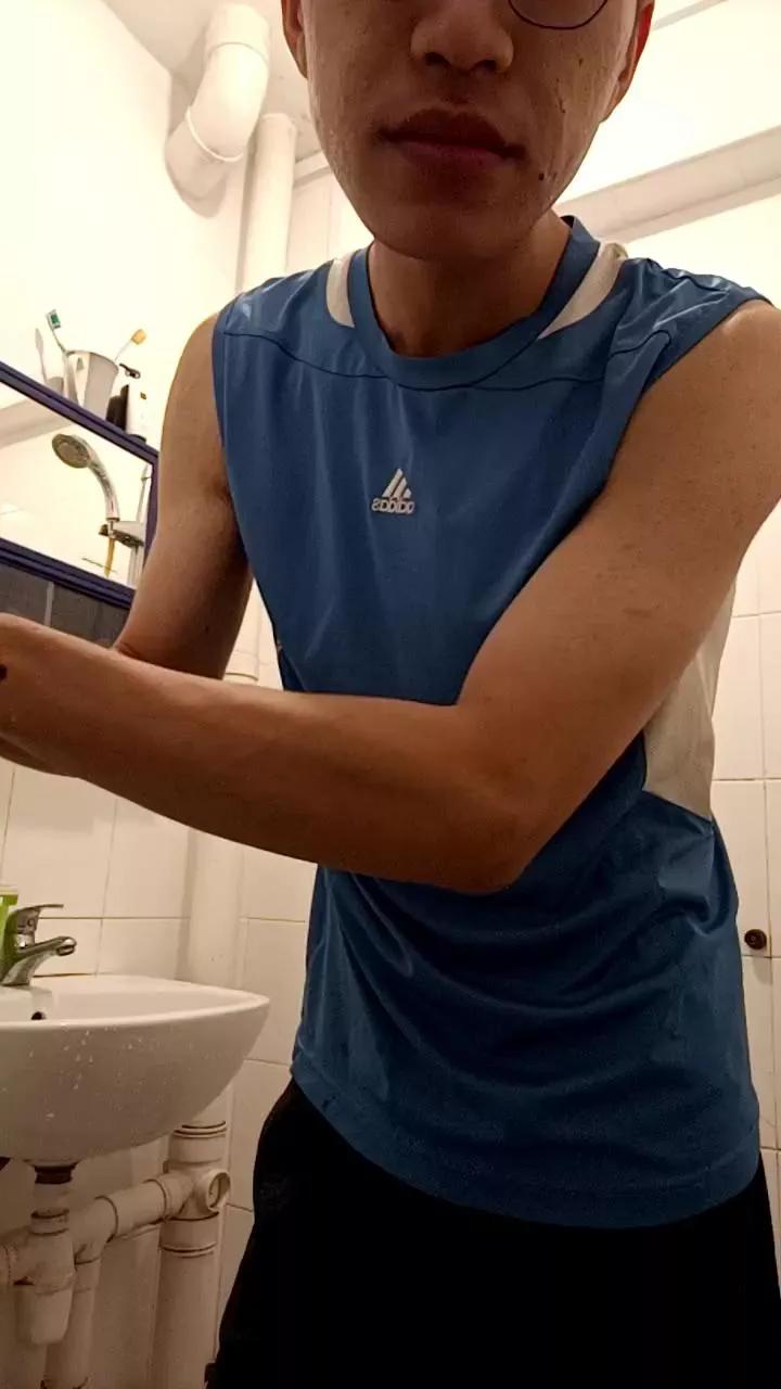 FunwmboG on Cam4 