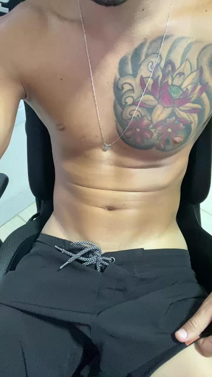 gato_dtado on Cam4 