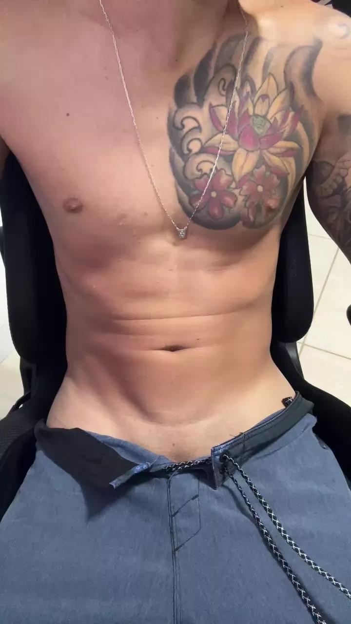 gato_dtado on Cam4 