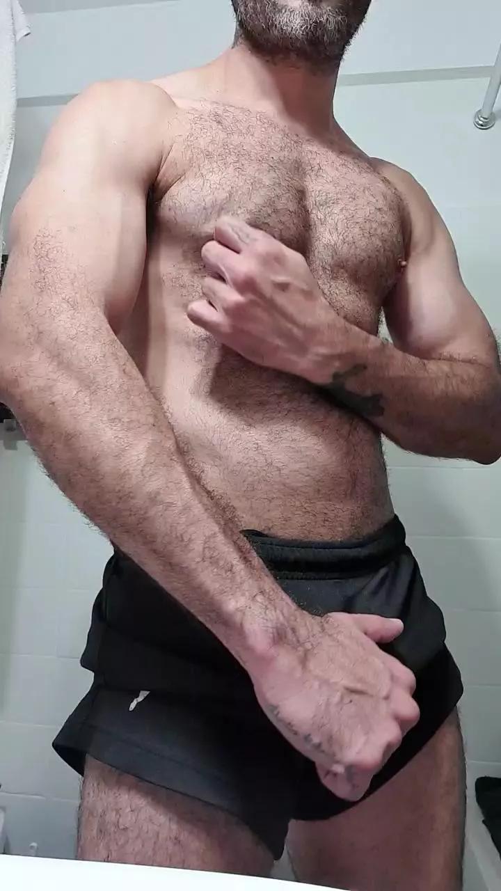 gaymuscle_ on Cam4 