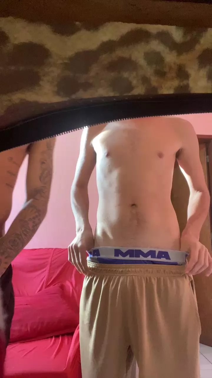 Offline gbsiria72 on Cam4