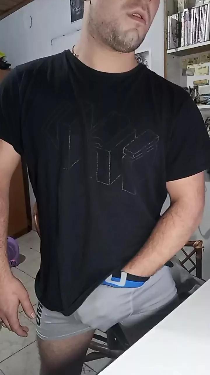 germanferrari22 on Cam4 