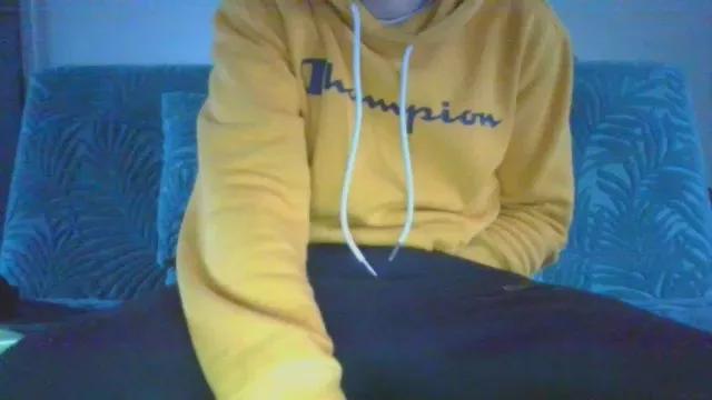gingerboyxl on Cam4 
