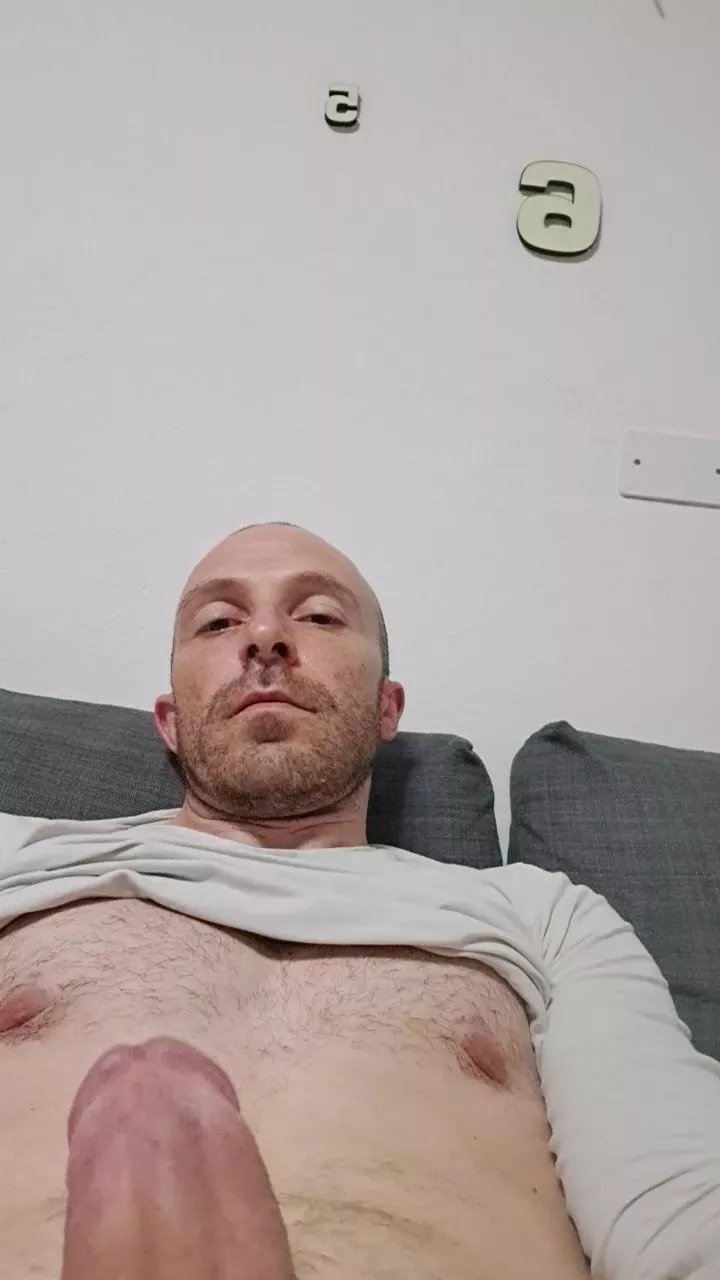 Offline Gnaro90 on Cam4