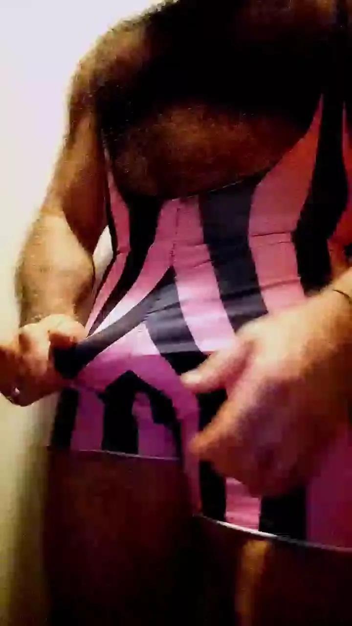 gorilonhot on Cam4 