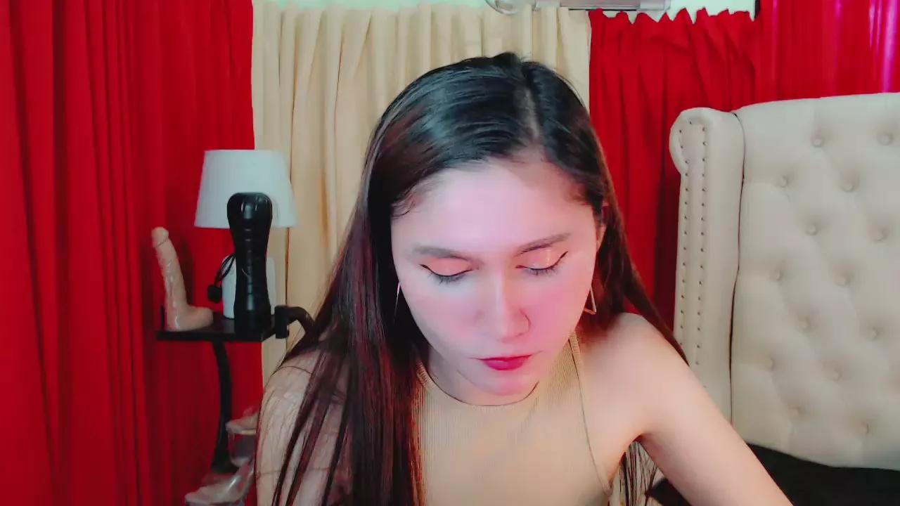 Hail_cumx69 on Cam4 