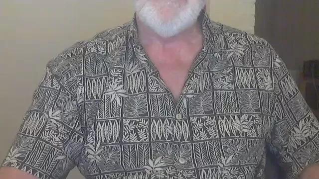 hairybull on Cam4 