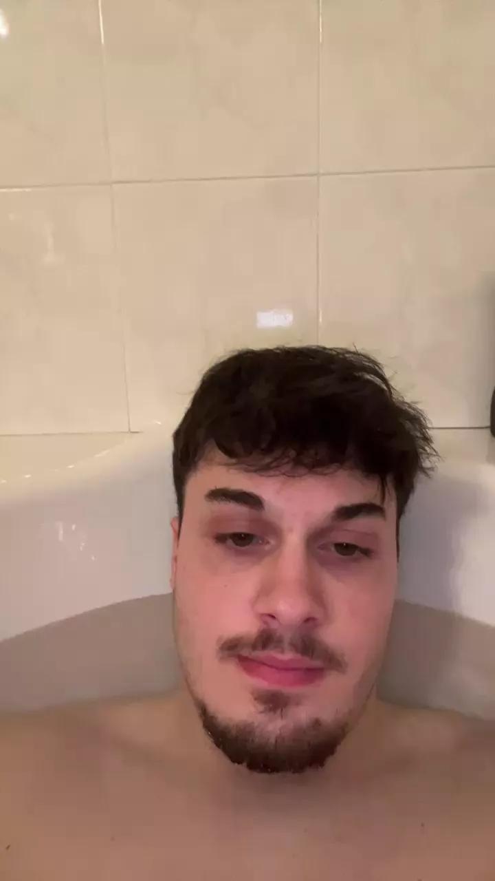 Hank_04 on Cam4 