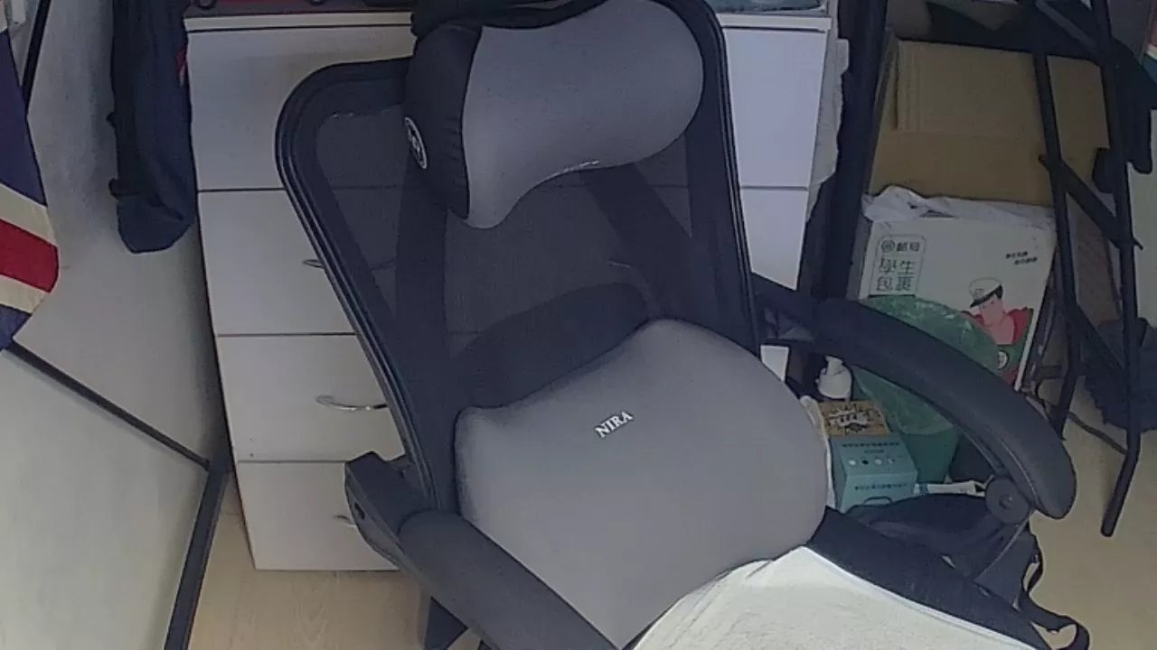 Offline hawky404 on Cam4