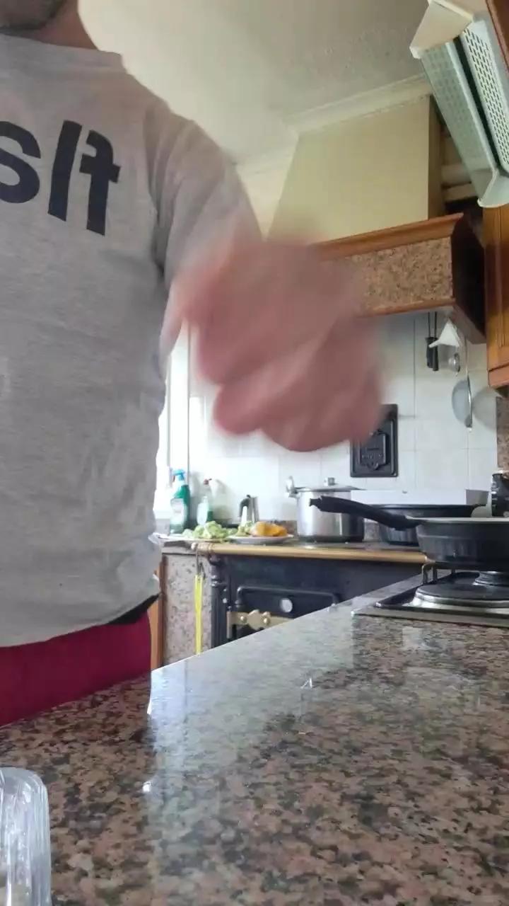 Hierrocrudo on Cam4 