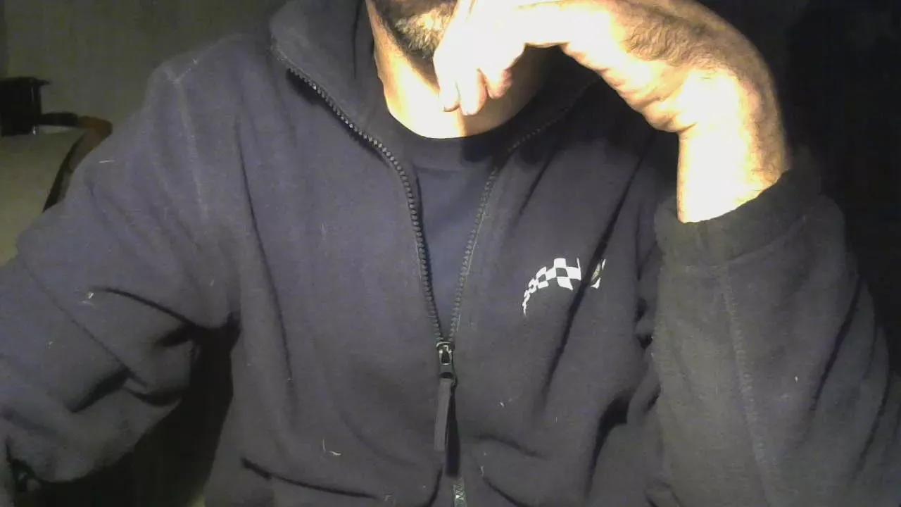 Hierrocrudo on Cam4 