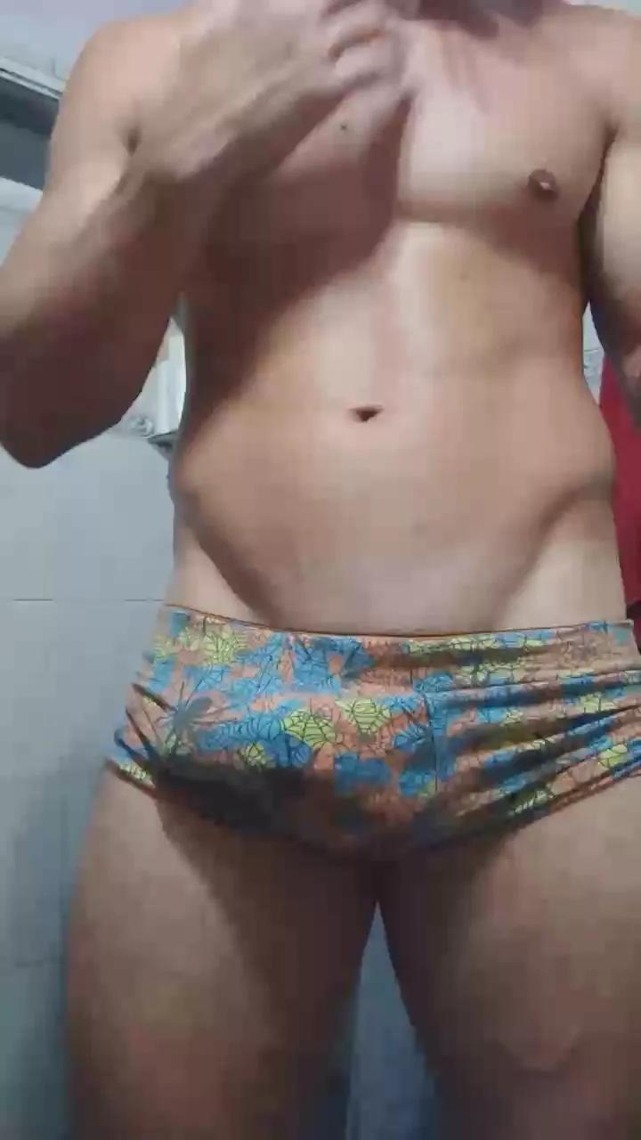 Javii75 on Cam4 