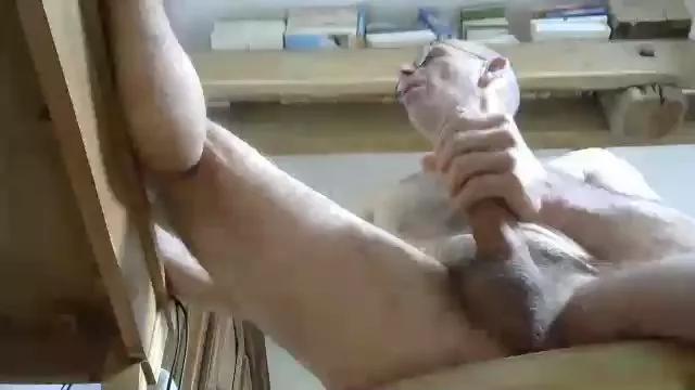 jcm18000 on Cam4 