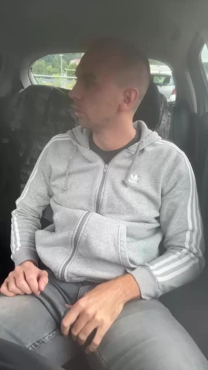 Jeansjunge96 on Cam4 