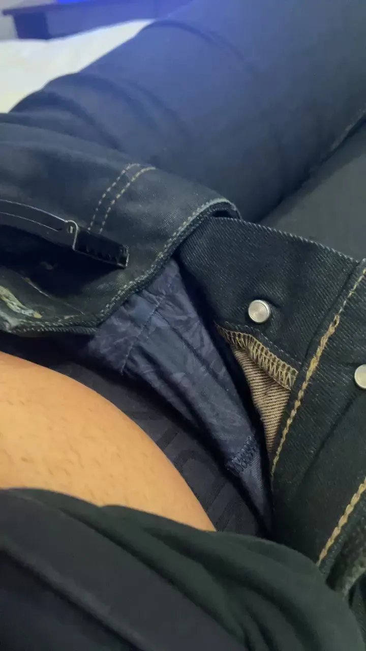 Offline jeff0622 on Cam4