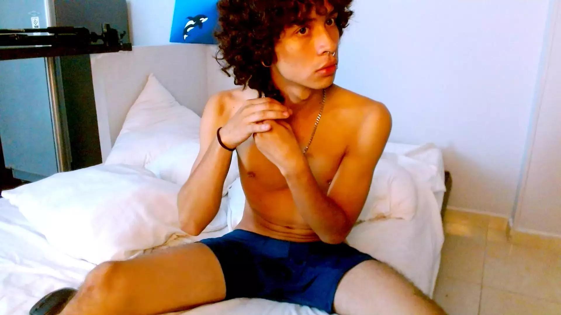 Jeremie_Twink on Cam4 