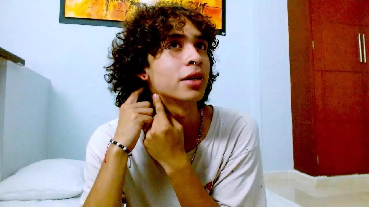 Jeremie_Twink on Cam4 