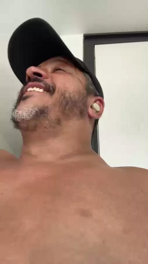 jhonnybravo19 on Cam4 