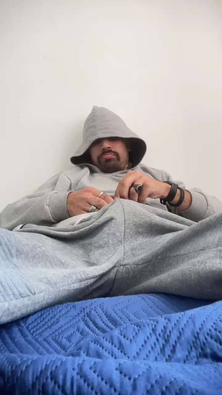 Offline Jovemcwbjlle on Cam4