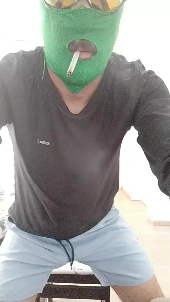 Offline Jovemcwbjlle on Cam4