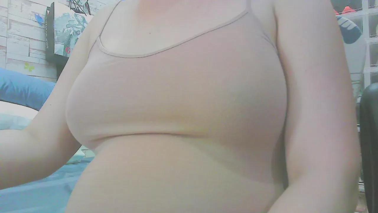 Keepmepreggo on Cam4 