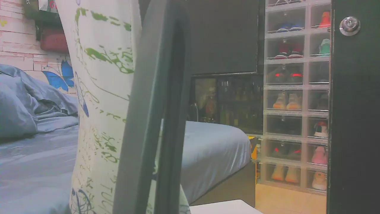 Keepmepreggo on Cam4 
