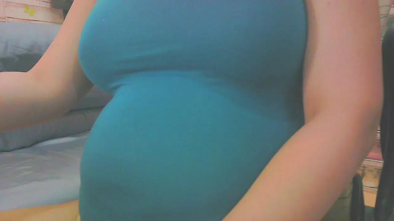 Keepmepreggo on Cam4 