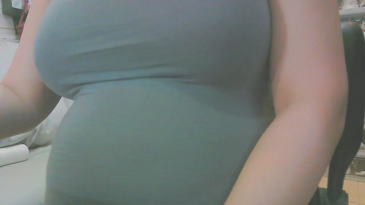 Keepmepreggo on Cam4 