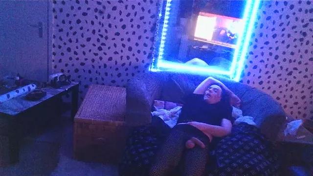 kinkycouple4mo4 on Cam4 
