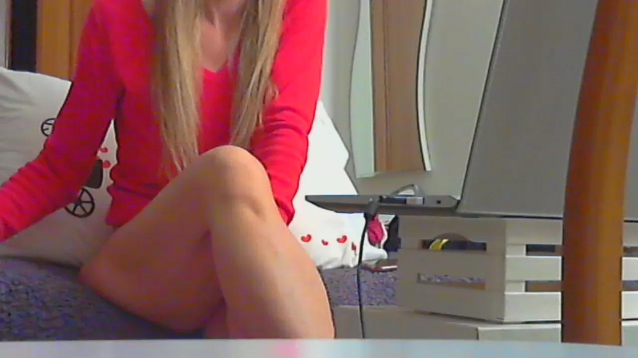 koralineee on Cam4 