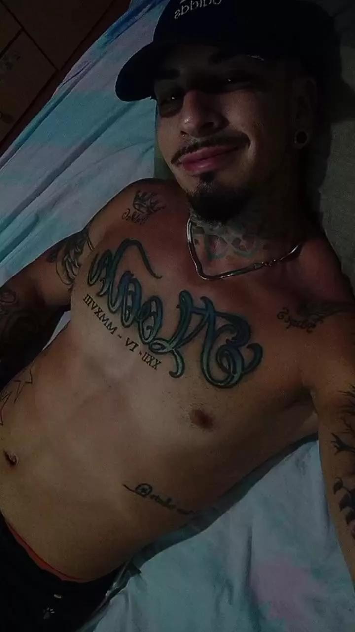 Lalan09 on Cam4 