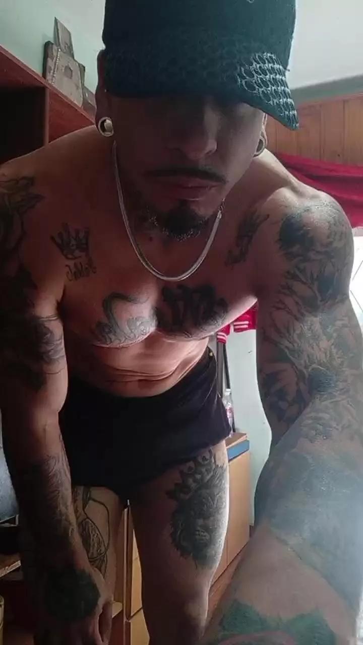 Lalan09 on Cam4 