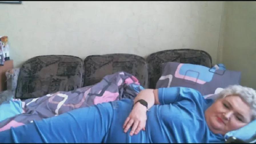 LanaCat555 on Cam4 