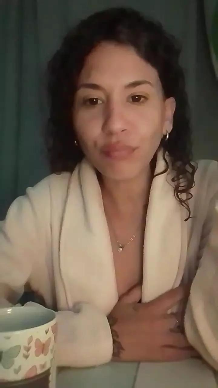 Leonafuego on Cam4 