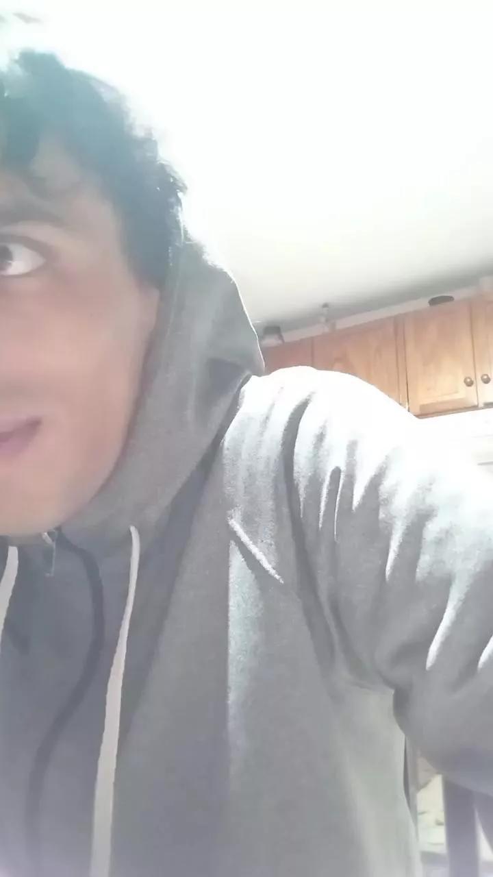 Locuramix72 on Cam4 
