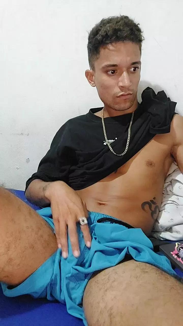 LOKYRICK on Cam4 
