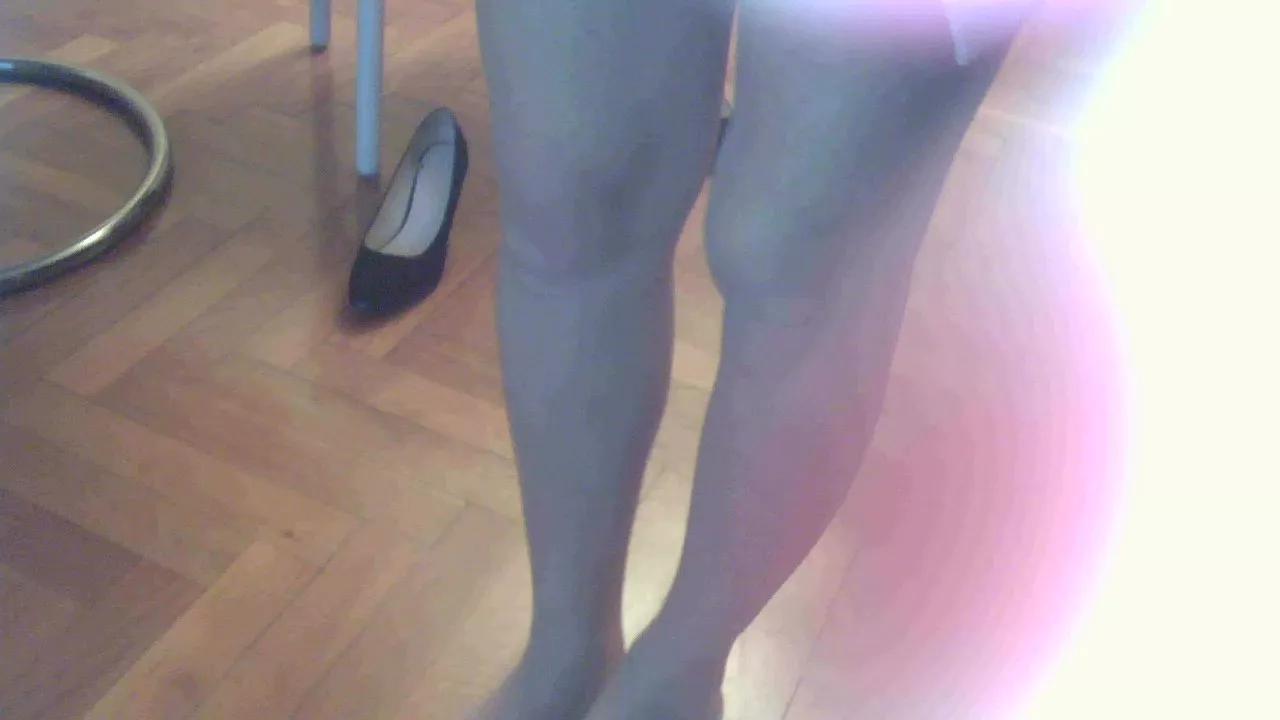 Lolatravxxx on Cam4 