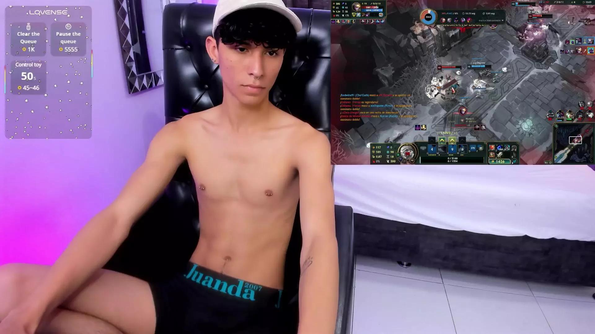 LouiRouse on Cam4 