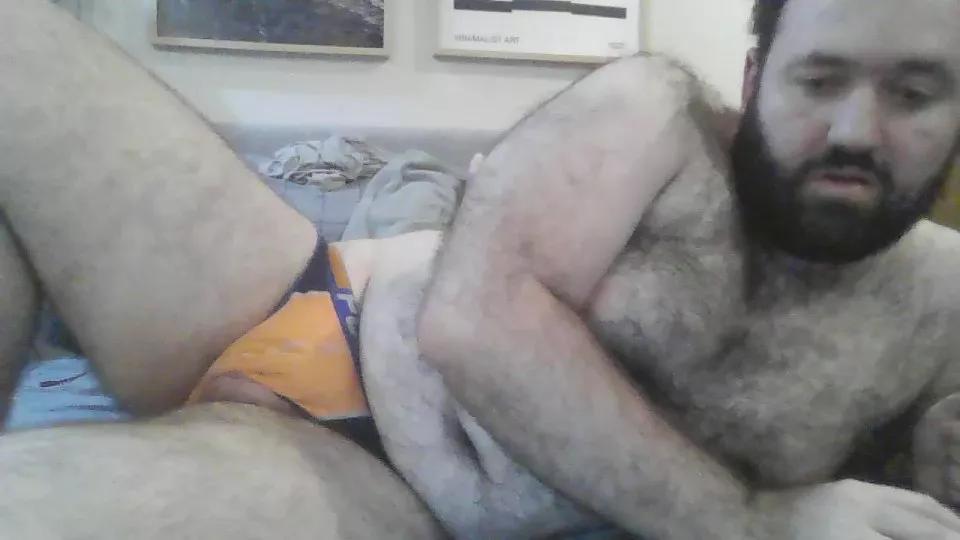 LucasBear92 on Cam4 