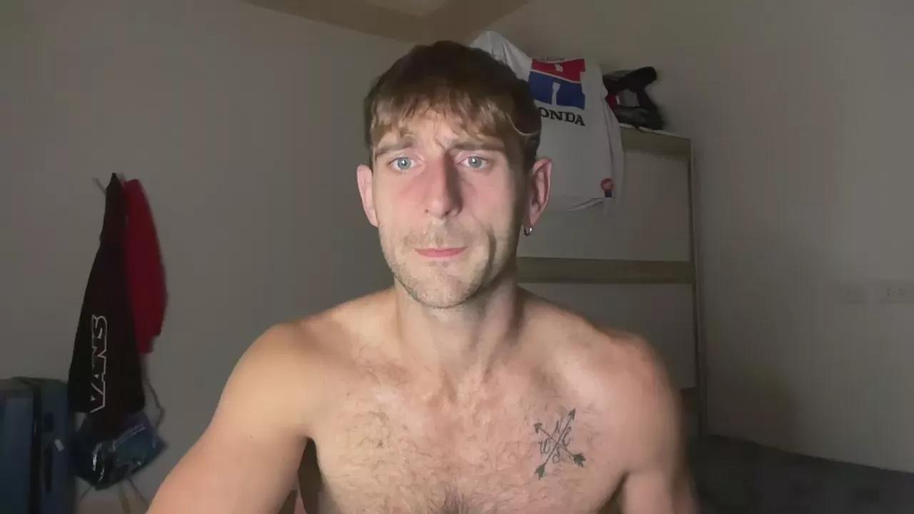 LukeGunn on Cam4 