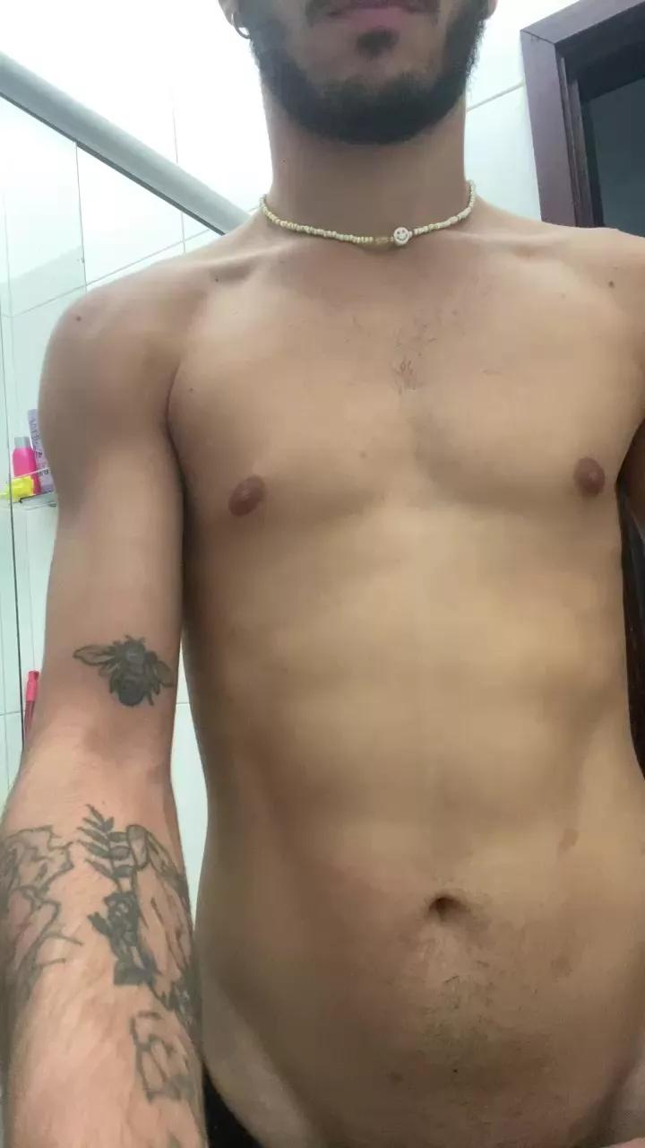 Mauriciobueno20 on Cam4 