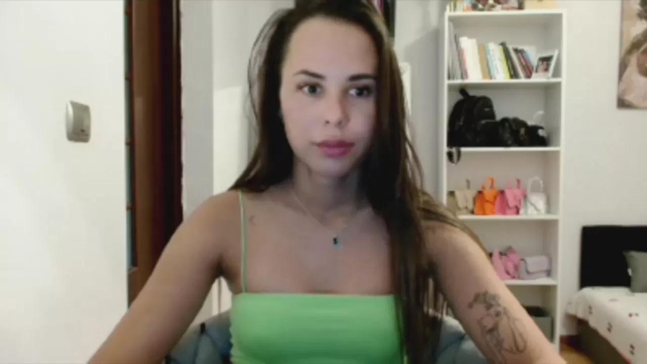 MayaDesire on Cam4 