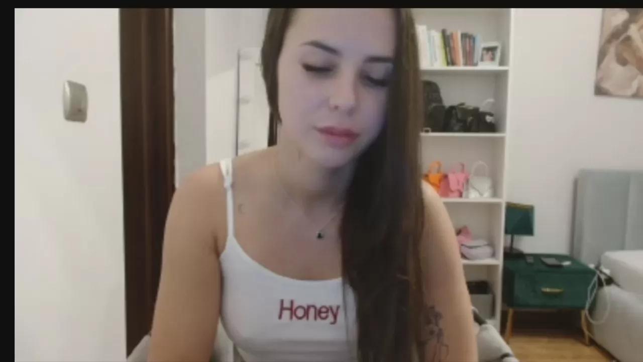 MayaDesire on Cam4 