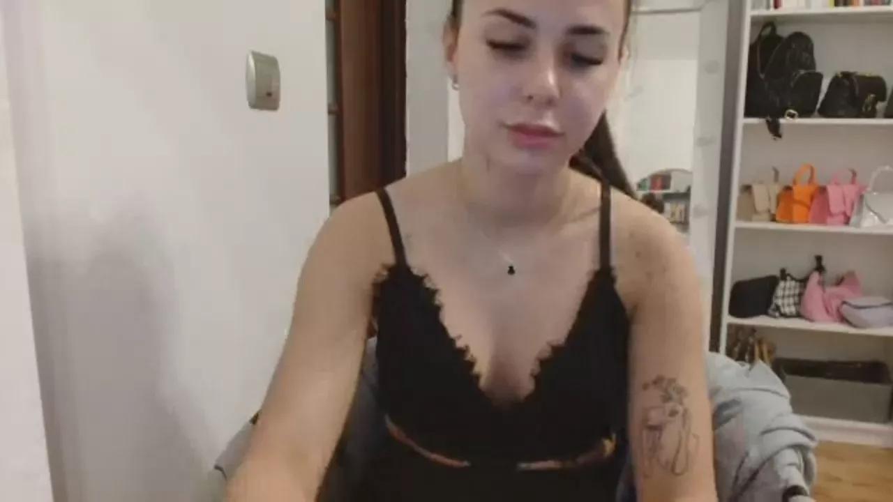 MayaDesire on Cam4 